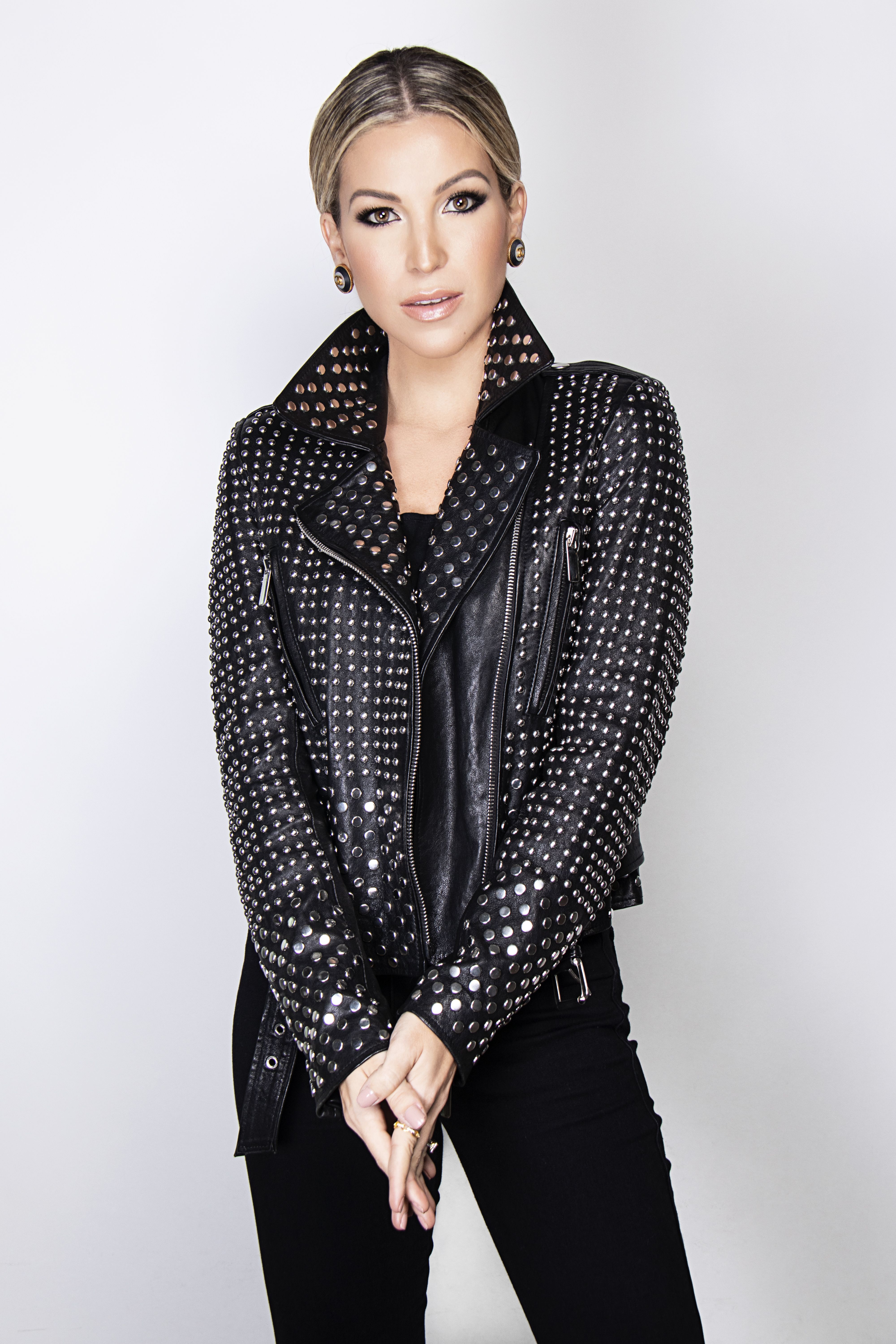 589461-IMG_2490 r.jpg